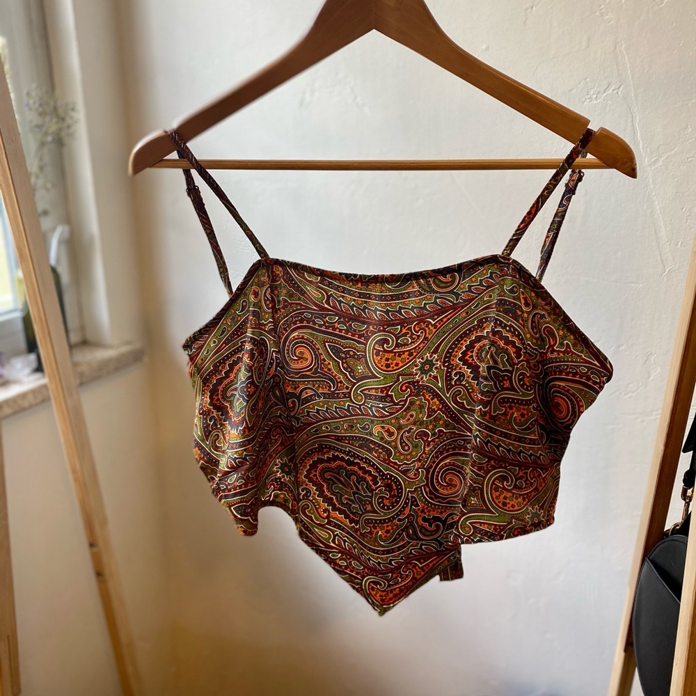 Earthbound crop top